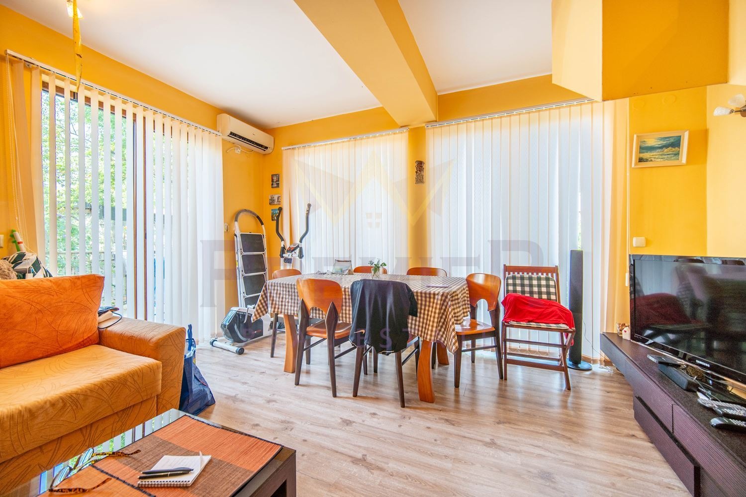 Продава КЪЩА, с. Рогачево, област Добрич, снимка 3 - Къщи - 55831057