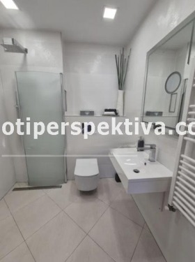 3-стаен град Пловдив, Кючук Париж 11