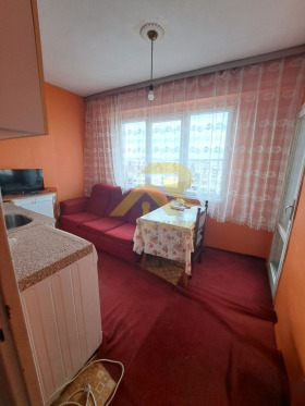 3 slaapkamers Iztok, Pernik