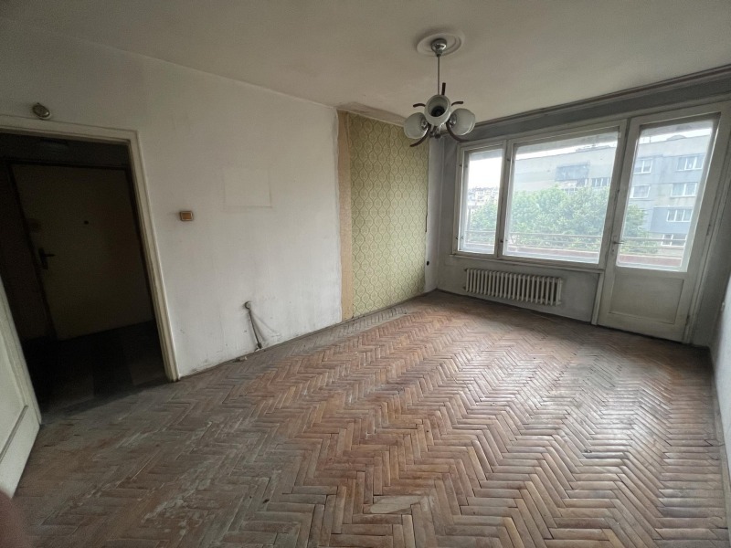 Продава  2-стаен, град София, Оборище •  243 000 EUR • ID 62114462 — holmes.bg - [1] 