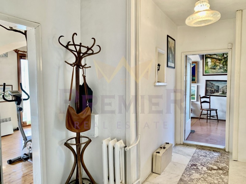 Продава ЕТАЖ ОТ КЪЩА, гр. Добрич, Христо Ботев, снимка 8 - Етаж от къща - 53199081