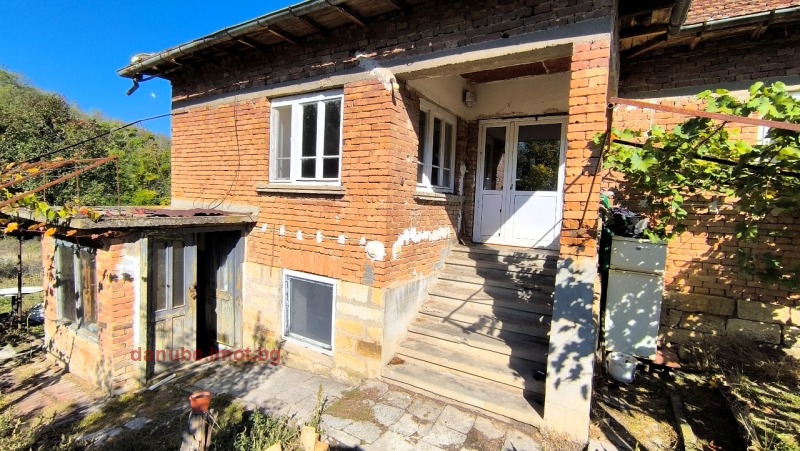 Продава КЪЩА, с. Костанденец, област Разград, снимка 9 - Къщи - 53432506