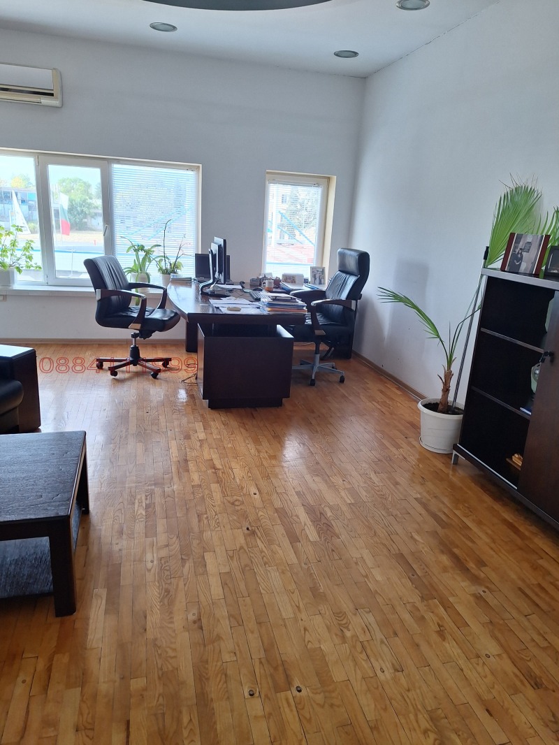 Продается  Промышленное здание Ямбол , Промишлена зона , 2700 кв.м | 86316390 - изображение [7]
