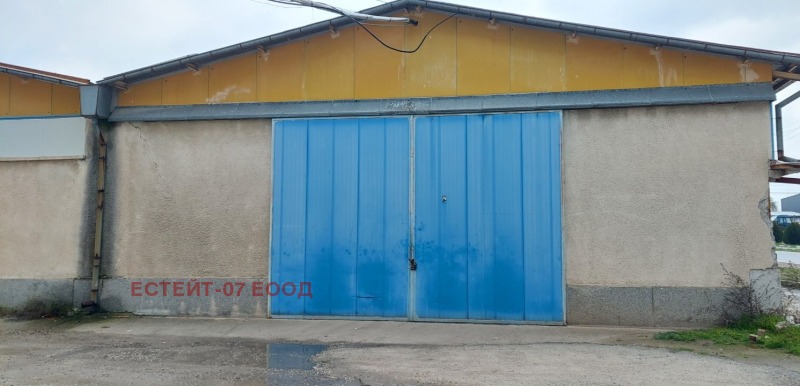 Продава ПРОМ. ПОМЕЩЕНИЕ, с. Царацово, област Пловдив, снимка 12 - Производствени сгради - 52652918