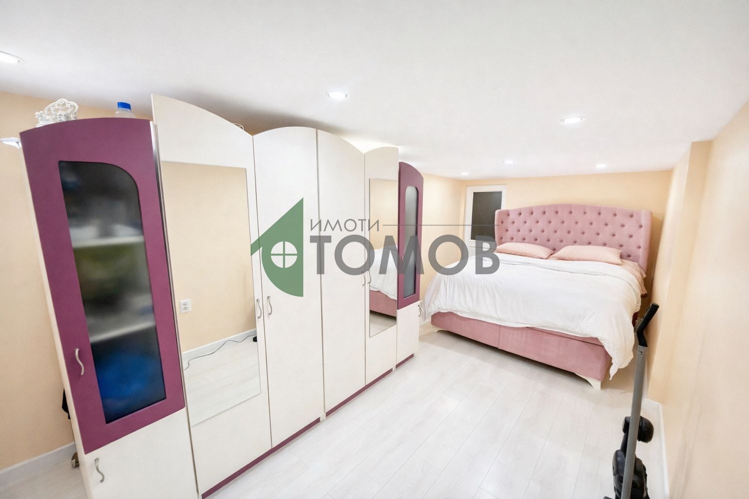 Продава КЪЩА, гр. Шумен, Томбул джамия, снимка 15 - Къщи - 54133581