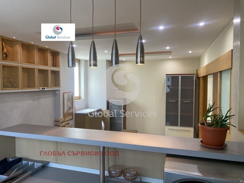 À vendre  2 chambres Sofia , Zona B-5 , 85 m² | 99509292
