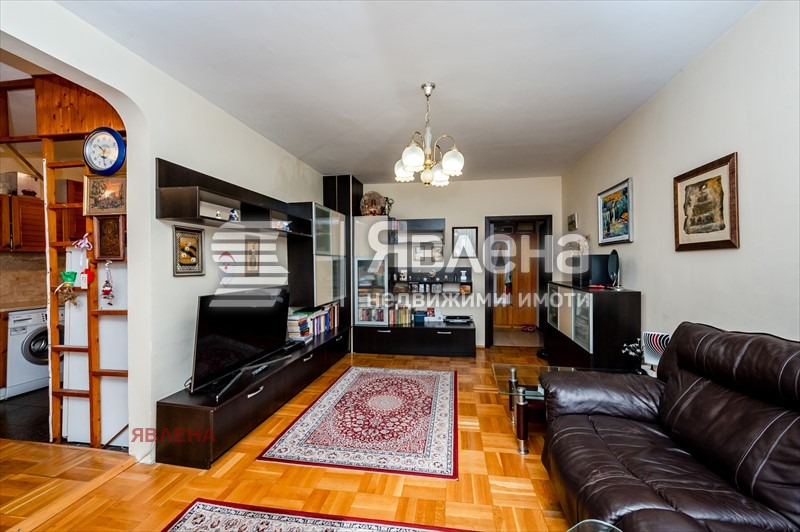 Продава  3-стаен град София , Младост 4 , 100 кв.м | 92640663 - изображение [2]