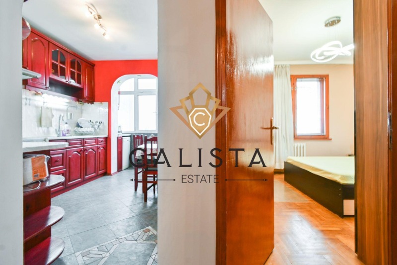 Продава 3-СТАЕН, гр. София, Красно село, снимка 12 - Апартаменти - 52563007