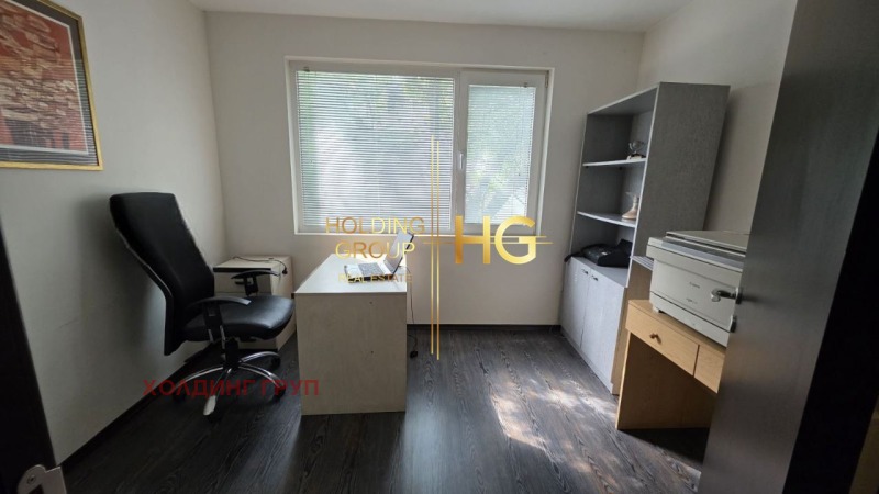 Продава  Офис град Варна , Окръжна болница-Генерали , 100 кв.м | 47331449 - изображение [6]