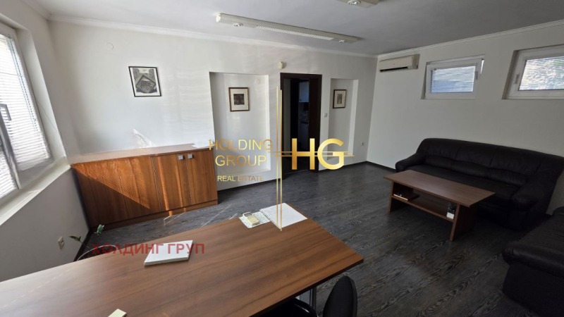 Продава  Офис град Варна , Окръжна болница-Генерали , 100 кв.м | 47331449 - изображение [7]