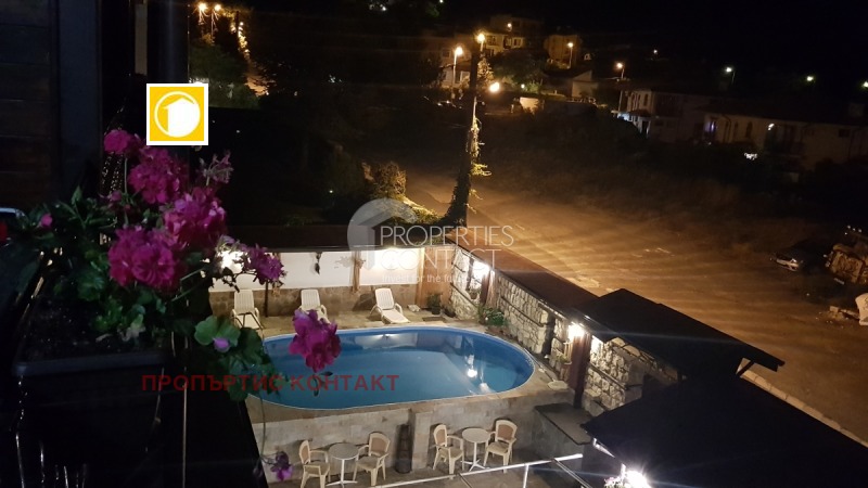 Продава ХОТЕЛ, с. Кошарица, област Бургас, снимка 2 - Хотели - 53448743