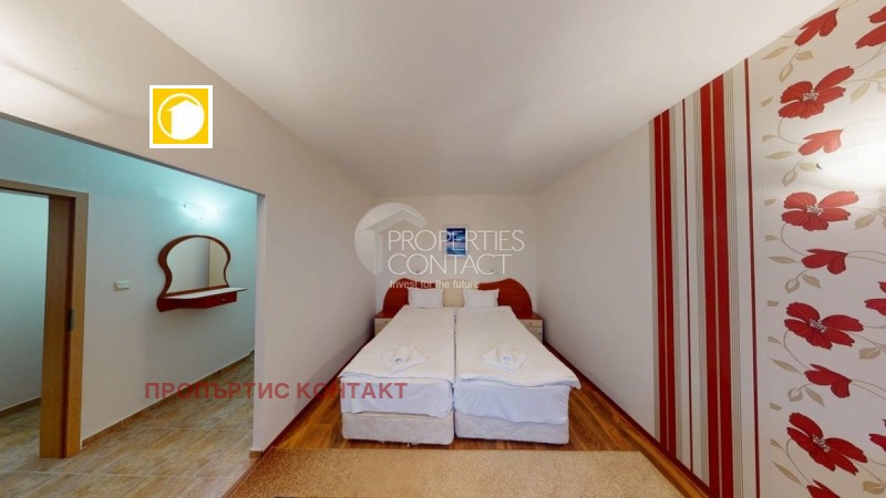 Продава ХОТЕЛ, с. Кошарица, област Бургас, снимка 12 - Хотели - 53448743