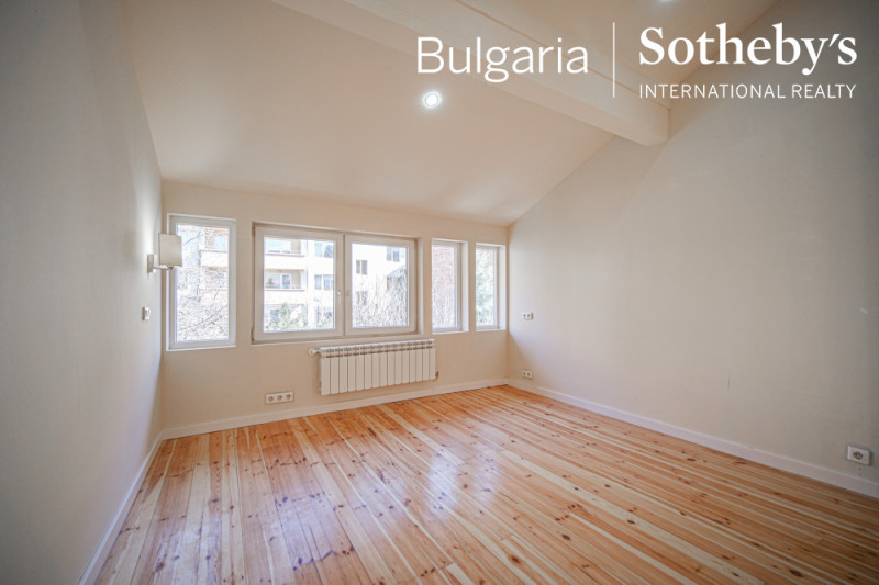 Zu verkaufen  Handlung Sofia , Zentar , 433 qm | 99234549 - Bild [9]