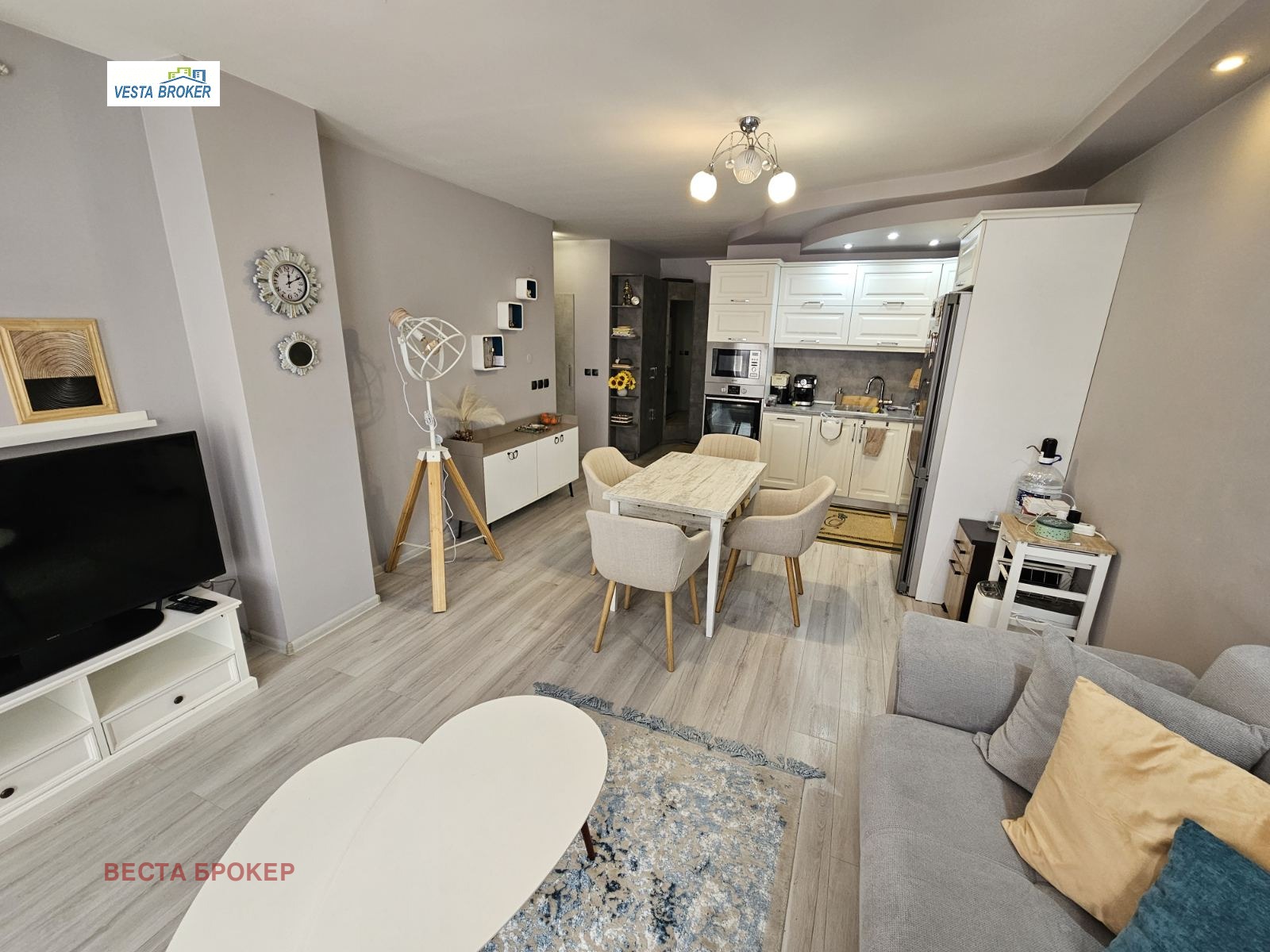 Продава 2-СТАЕН, гр. Кърджали, Център, снимка 4 - Апартаменти - 53973315