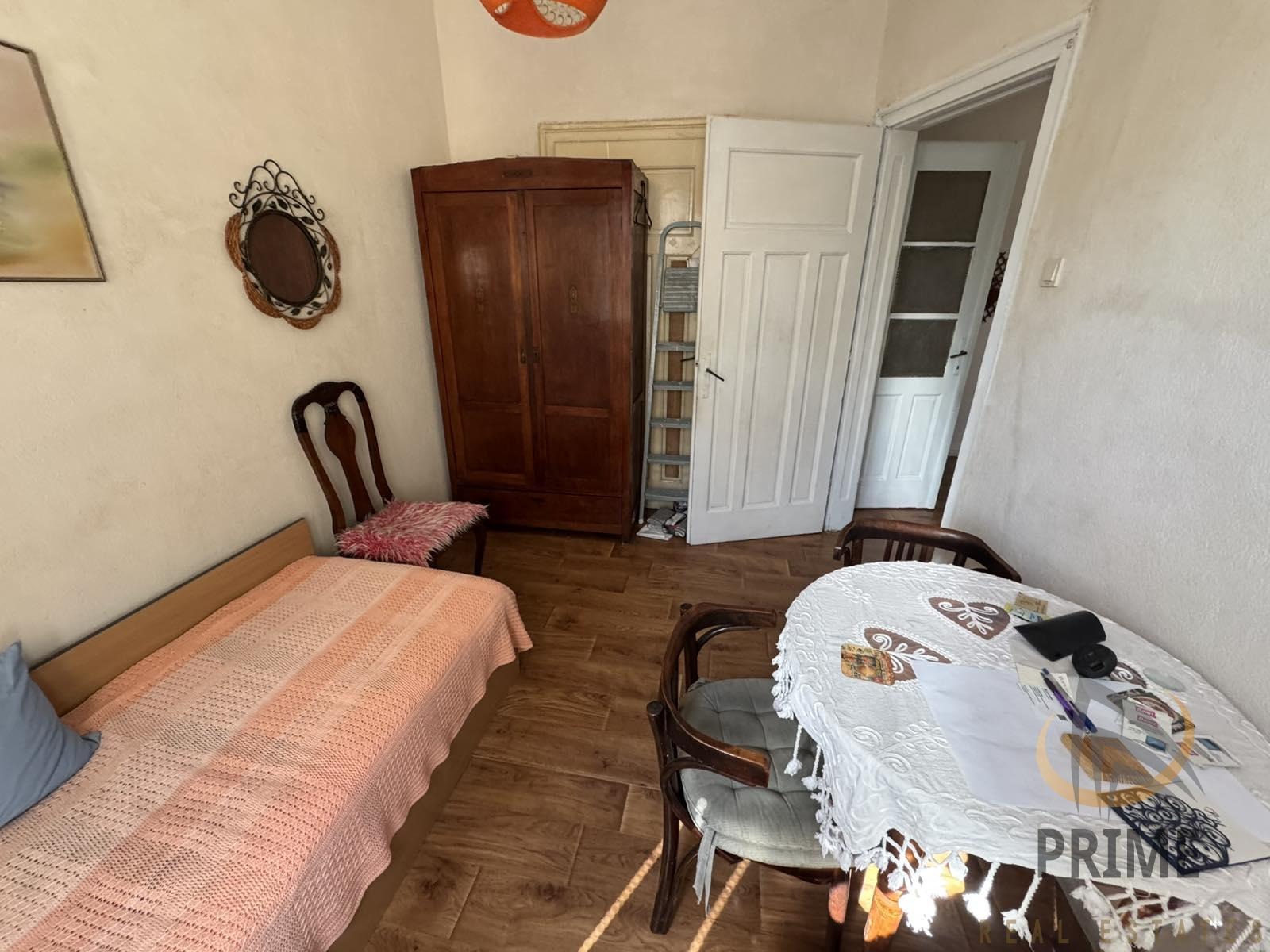 Продава МНОГОСТАЕН, гр. Бургас, Център, снимка 10 - Апартаменти - 54950304