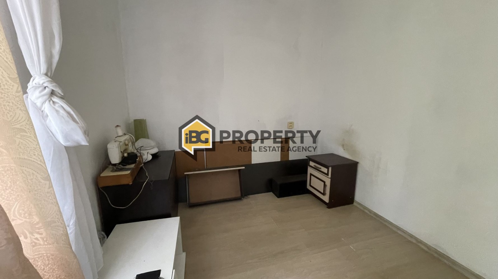 Продава КЪЩА, гр. Бяла, област Варна, снимка 16 - Къщи - 56375740