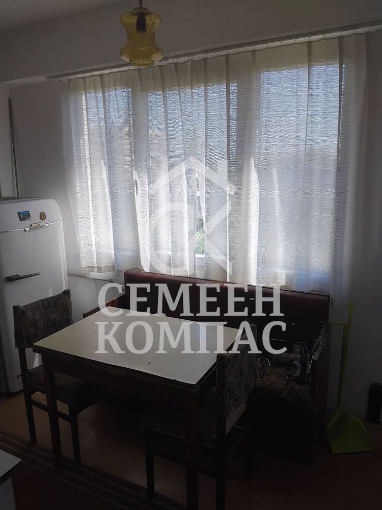 Продава 3-СТАЕН, гр. Пловдив, Кършияка, снимка 3 - Апартаменти - 54363557