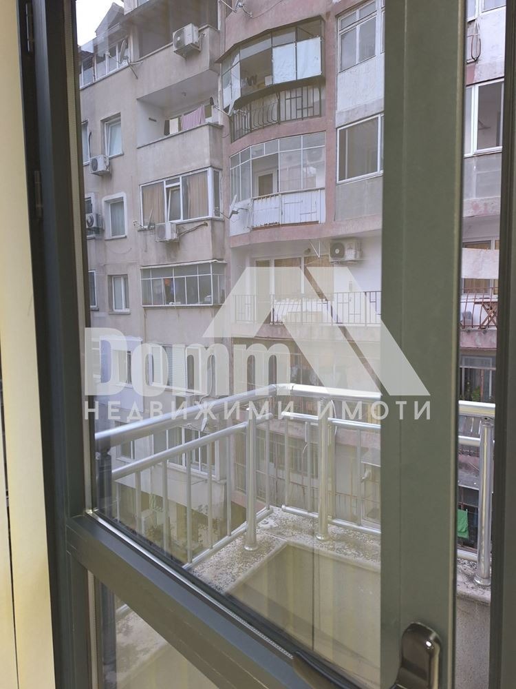 Te koop  Kantoor Varna , Ljatno kino Trakija , 107 m² | 26038697 - afbeelding [8]