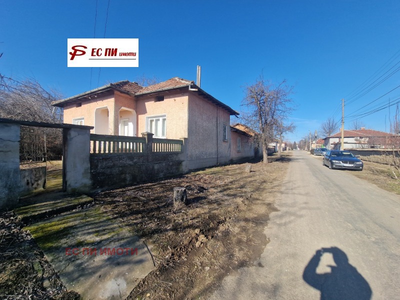 Продава КЪЩА, с. Обнова, област Плевен, снимка 11 - Къщи - 48860332