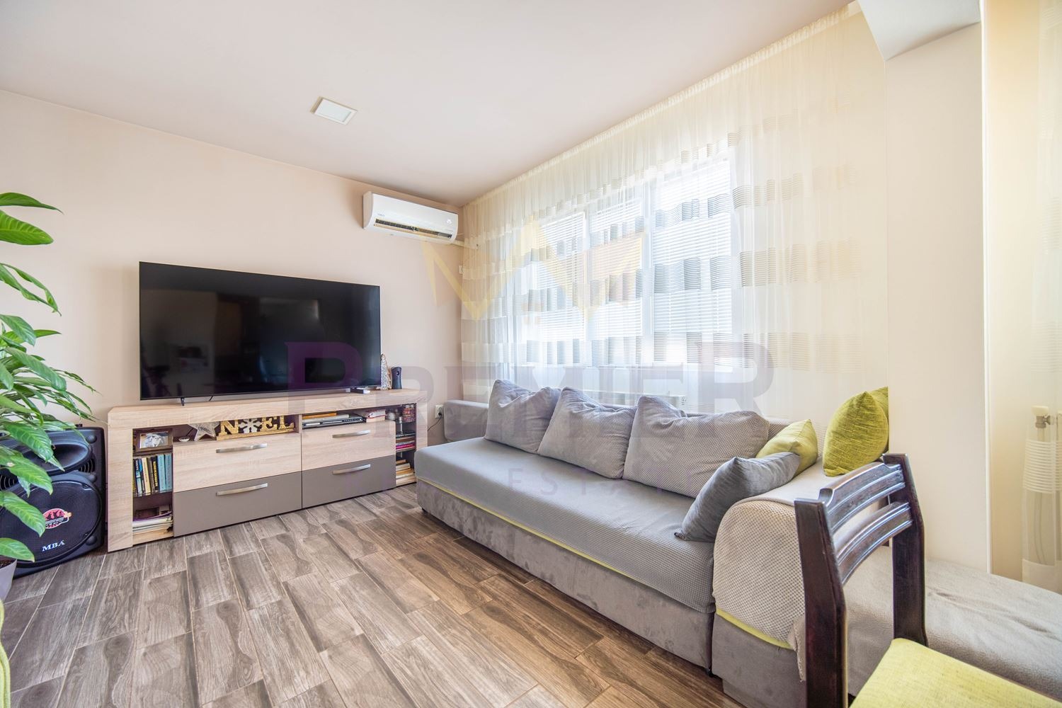 Продава 4-СТАЕН, гр. Балчик, област Добрич, снимка 2 - Апартаменти - 55023004