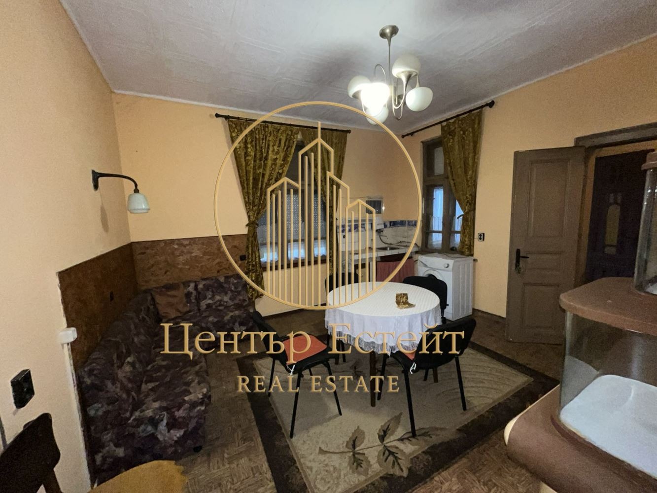 Продава КЪЩА, гр. Плевен, Идеален център, снимка 10 - Къщи - 54381772