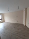 Продава 2-СТАЕН, град Варна, Аспарухово • 120000 € / 234699.60 лв. • 92271073 3