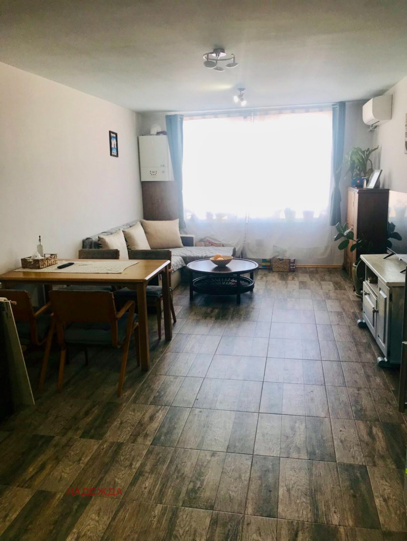 Zu verkaufen  1 Schlafzimmer Plewen , Schirok zentar , 78 qm | 41085627 - Bild [2]