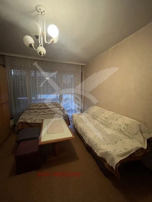 Продается  1 спальня Пловдив , Изгрев , 50 кв.м | 82737959