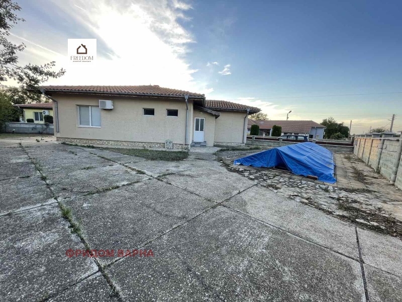Продава  Къща област Добрич , с. Соколово , 121 кв.м | 76355368 - изображение [2]