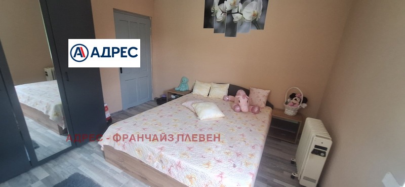 Продава КЪЩА, с. Николаево, област Плевен, снимка 9 - Къщи - 52599962