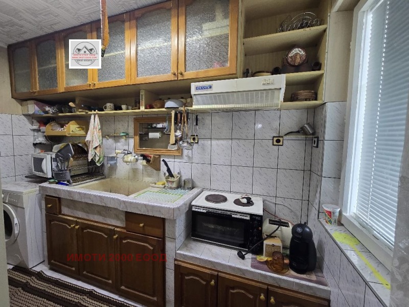 Продава КЪЩА, с. Загоре, област Стара Загора, снимка 5 - Къщи - 53167945