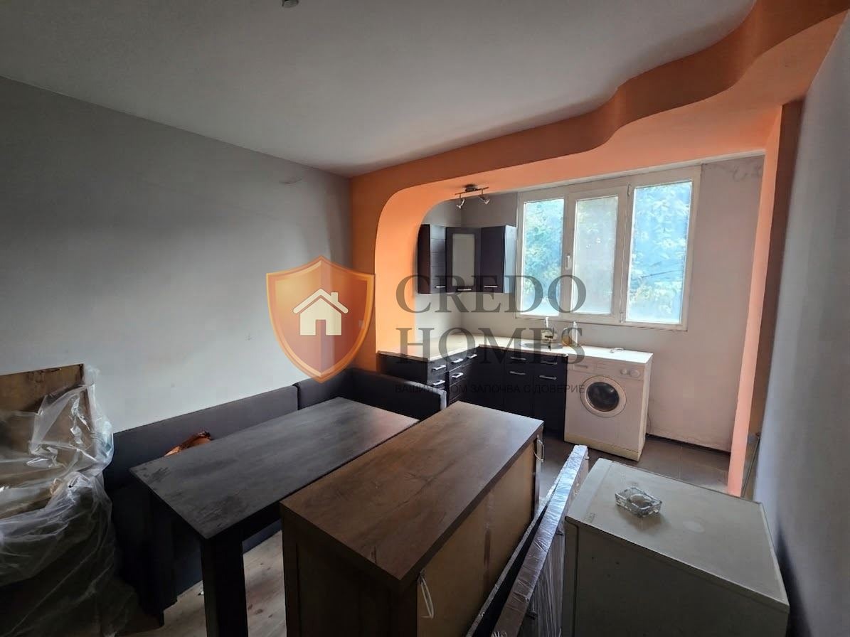 Продава 3-СТАЕН, гр. Велико Търново, Център, снимка 2 - Апартаменти - 55885343