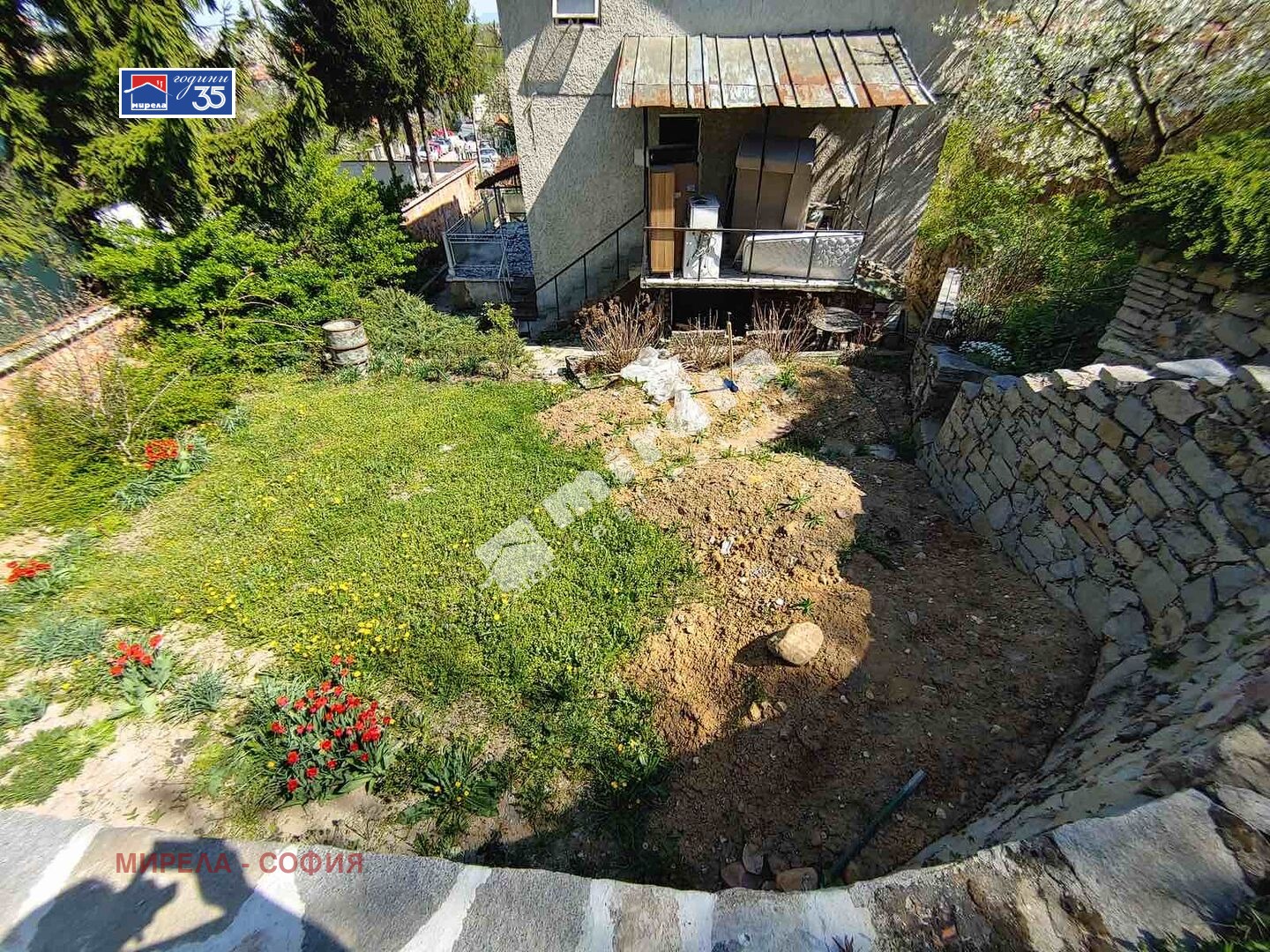 Продава ЕТАЖ ОТ КЪЩА, гр. София, Карпузица, снимка 14 - Етаж от къща - 54941177