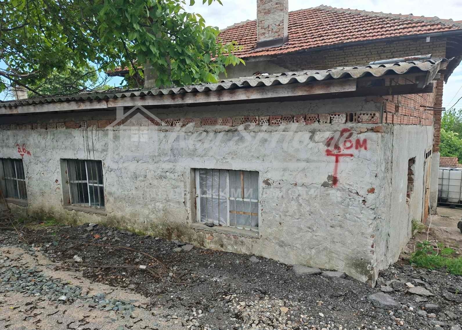 Продава ПРОМ. ПОМЕЩЕНИЕ, с. Кирилово, област Стара Загора, снимка 13 - Производствени сгради - 54617716