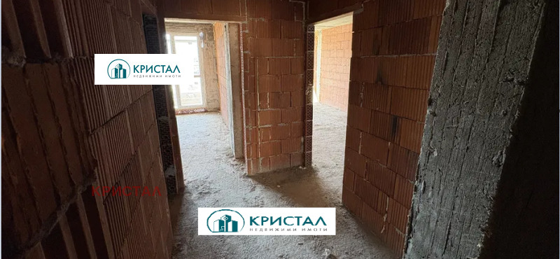 En venta  1 dormitorio Plovdiv , Yuzhen , 74 metros cuadrados | 43790742