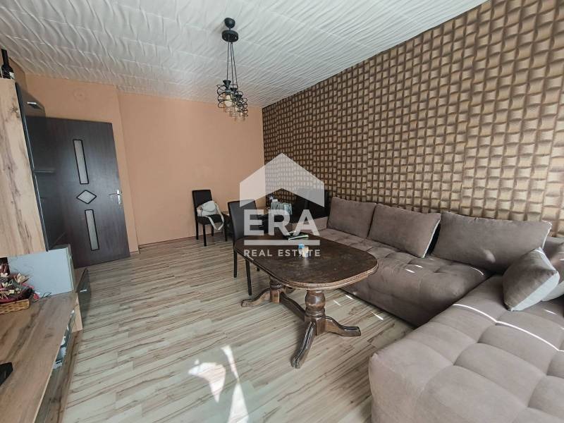 Till salu  2 sovrum Haskovo , Orfei , 57 kvm | 94761874