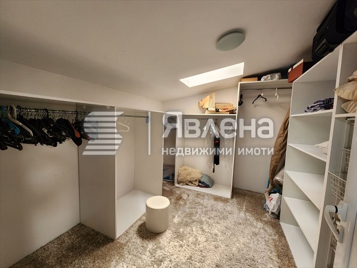Продава МНОГОСТАЕН, гр. София, Център, снимка 14 - Апартаменти - 55535081