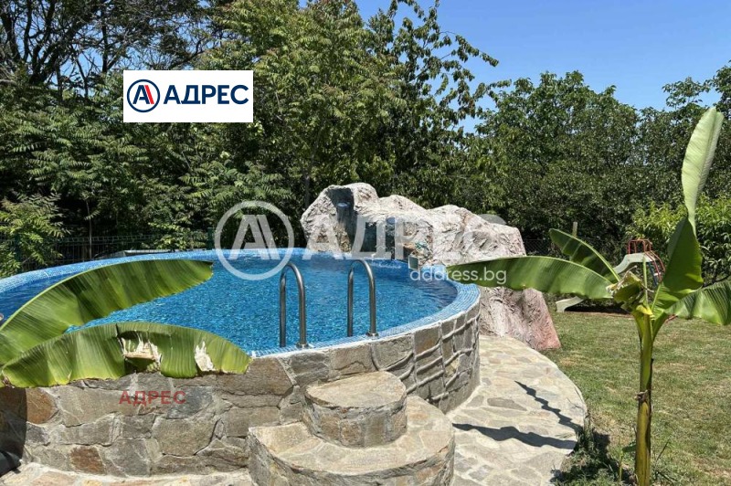 Продава КЪЩА, с. Здравец, област Варна, снимка 13 - Къщи - 52397302