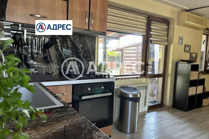 Продава КЪЩА, с. Здравец, област Варна, снимка 4 - Къщи - 52397302