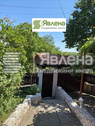 Продава КЪЩА, с. Румянцево, област Ловеч, снимка 2 - Къщи - 52619052