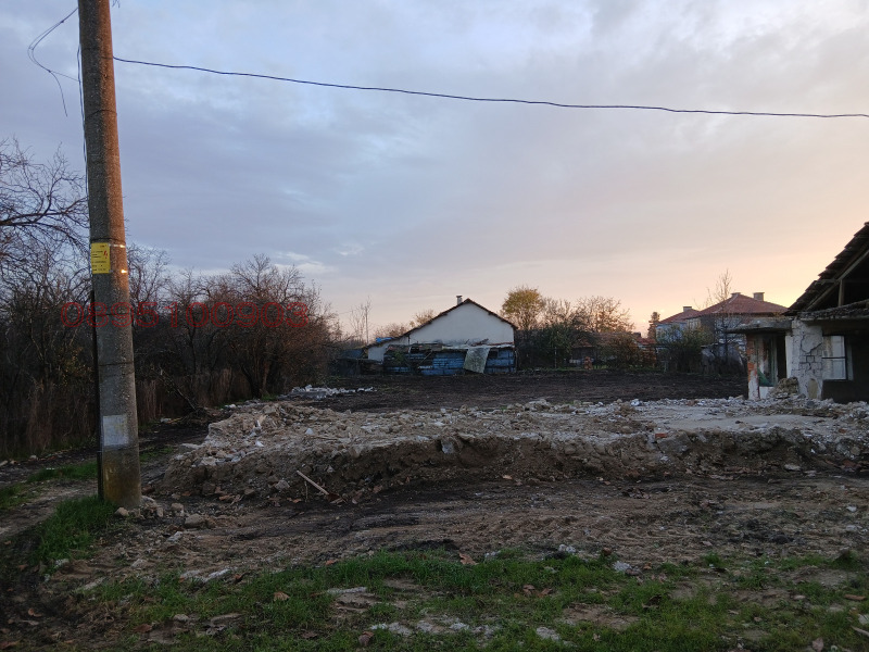 Продава ПАРЦЕЛ, с. Черноземен, област Пловдив