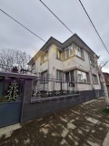 Продава КЪЩА, гр. Карнобат, област Бургас, снимка 2