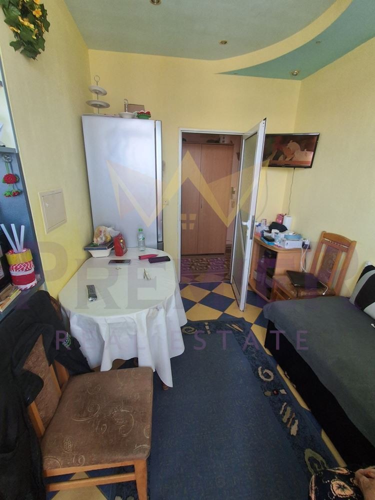 Продава 3-СТАЕН, гр. Варна, Аспарухово, снимка 3 - Апартаменти - 54818488