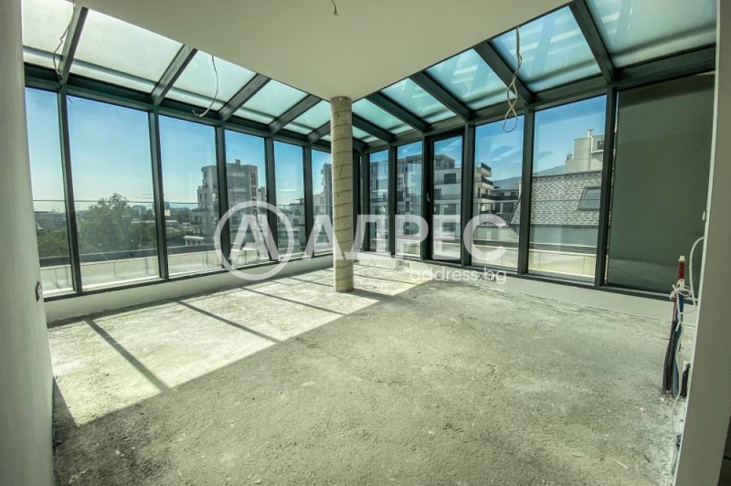 À venda  Mais de 3 quartos Sofia , Hladilnika , 251 m² | 46404557 - imagem [2]