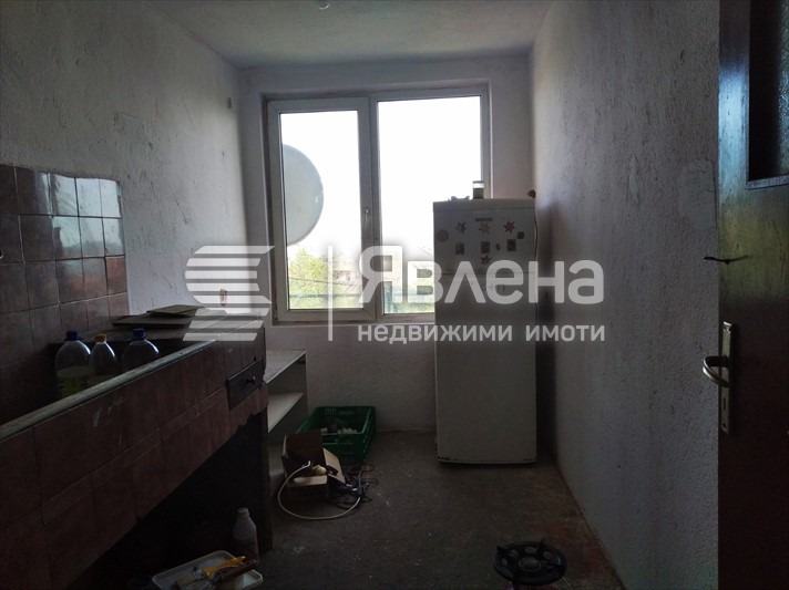 Продава ЕТАЖ ОТ КЪЩА, гр. Игнатиево, област Варна, снимка 5 - Етаж от къща - 55126781
