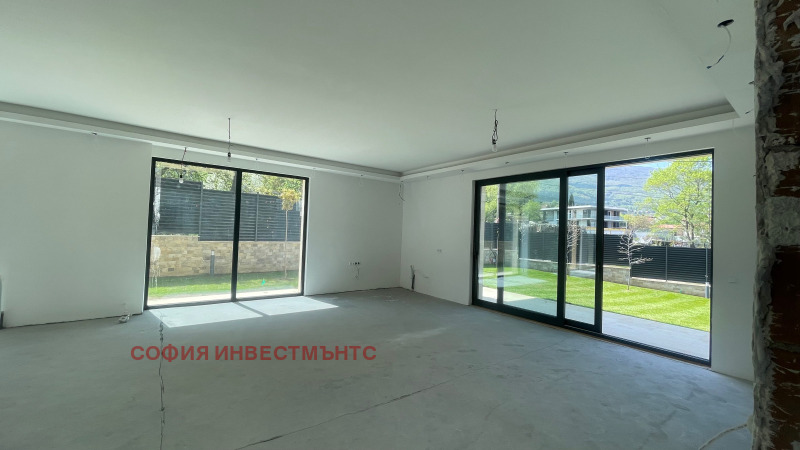 In vendita  Casa Sofia , Simeonovo , 400 mq | 28731502 - Immagine [9]