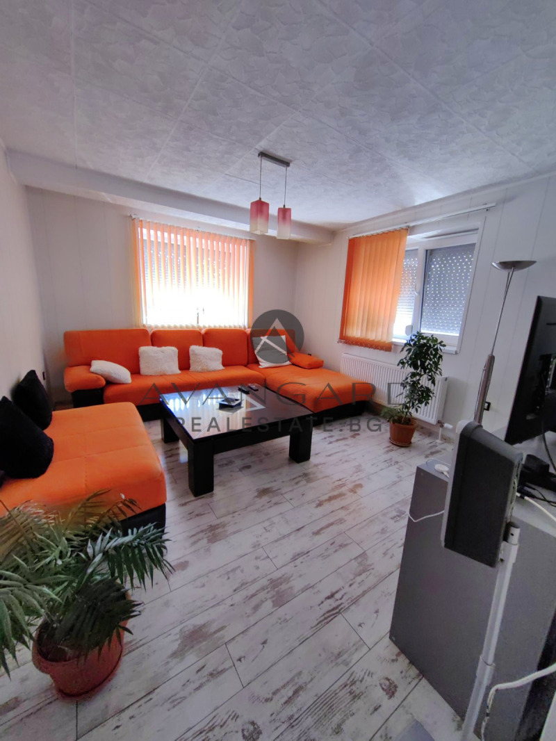 Till salu  Hus region Plovdiv , Kostievo , 234 kvm | 99289602 - bild [3]