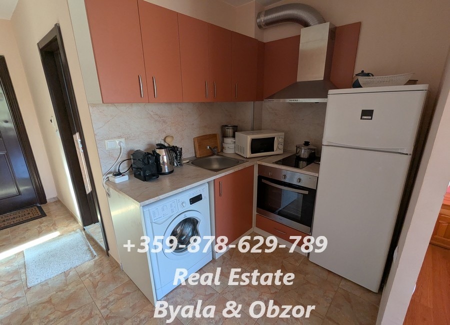 Продава 1-СТАЕН, гр. Бяла, област Варна, снимка 11 - Апартаменти - 54443557
