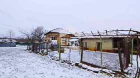 Hus Kosjnitjari, region Targovishte 4