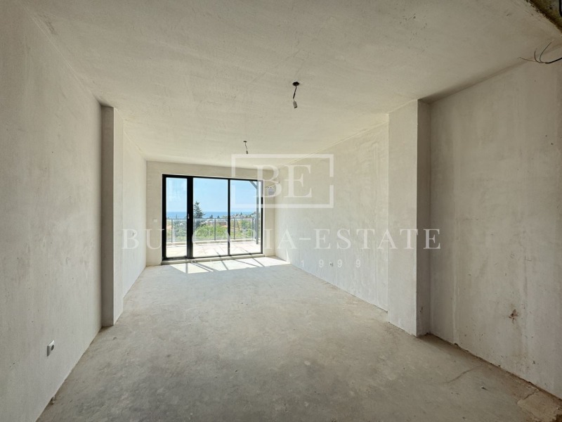 Продава  2-стаен град Варна , к.к. Св.Св. Константин и Елена , 119 кв.м | 15783197 - изображение [3]